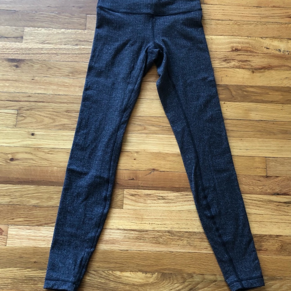 Lululemon Wunder Under size 4 high waisted